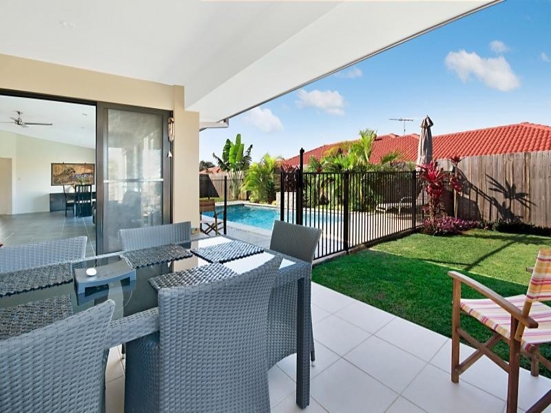 24 Aquila Street, Redland Bay QLD 4165