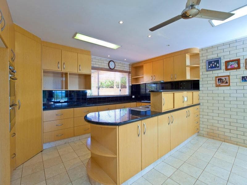 12 Wilson Esplanade, Redland Bay QLD 4165