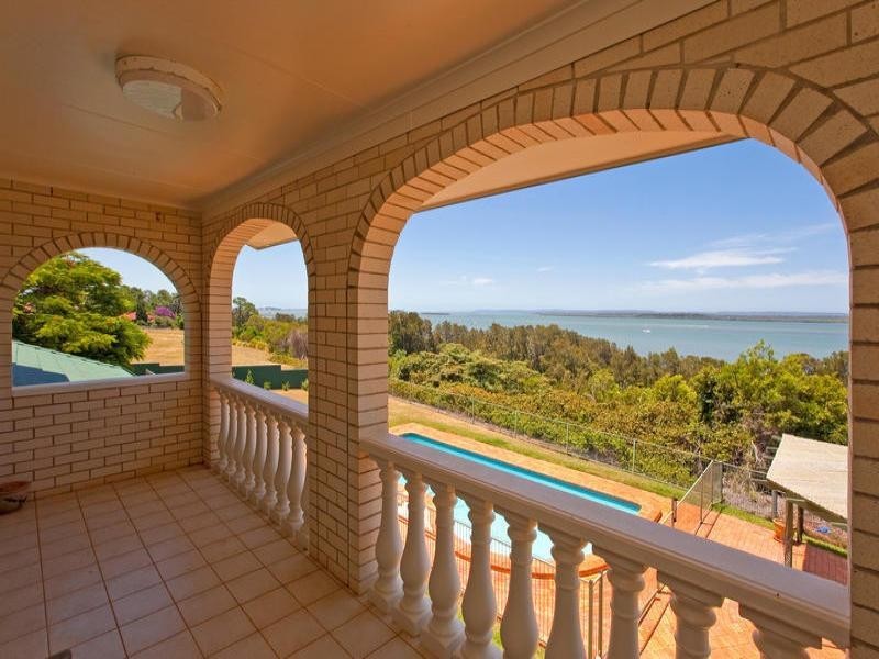 12 Wilson Esplanade, Redland Bay QLD 4165