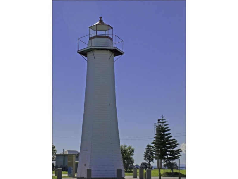 152 Shore Street North, Cleveland QLD 4163