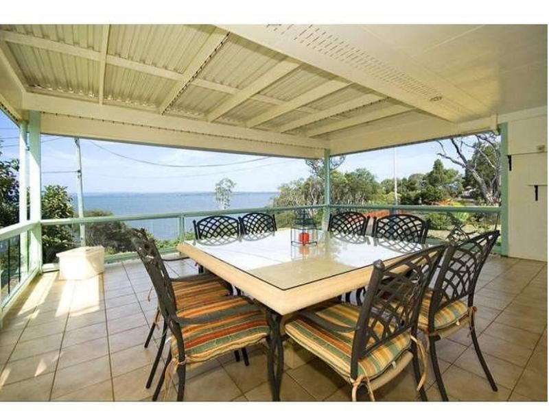 159 Esplanade, Redland Bay QLD 4165