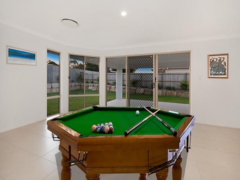 14 Forrest Street, Redland Bay QLD 4165