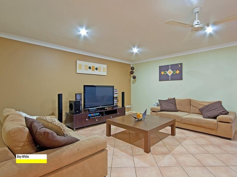 34 Torquay Road, Redland Bay QLD 4165