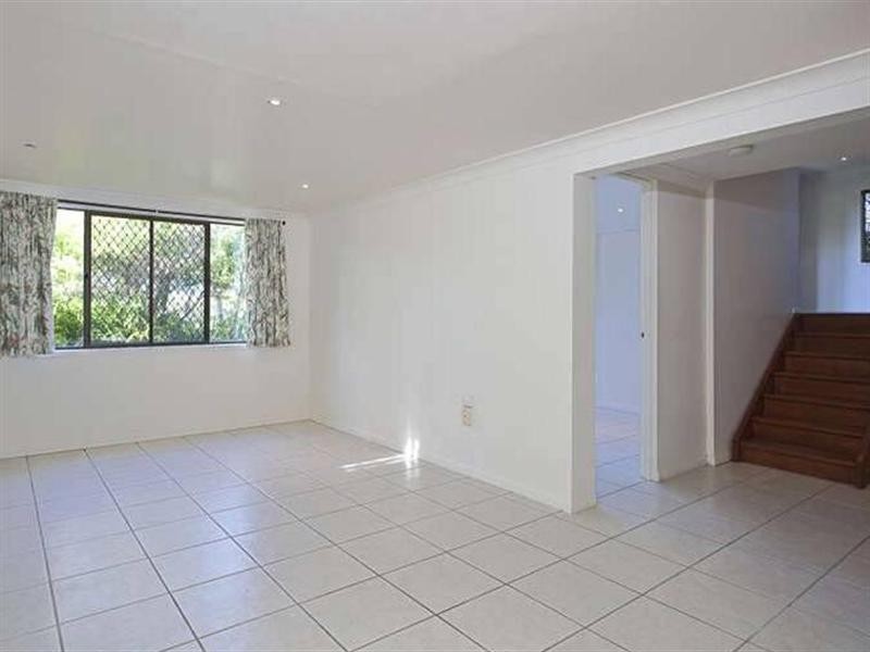 1 Junee Street, Redland Bay QLD 4165
