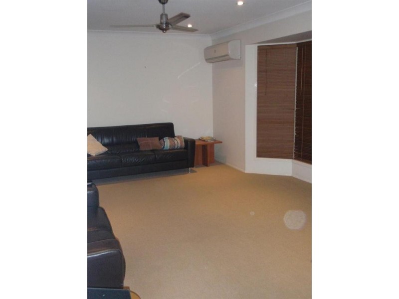 10 Niblick Way, Redland Bay QLD 4165