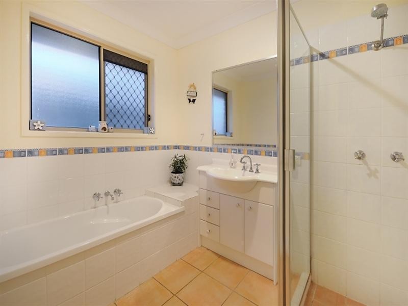 1-3 Oakland Avenue, Redland Bay QLD 4165