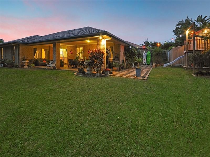 1-3 Oakland Avenue, Redland Bay QLD 4165