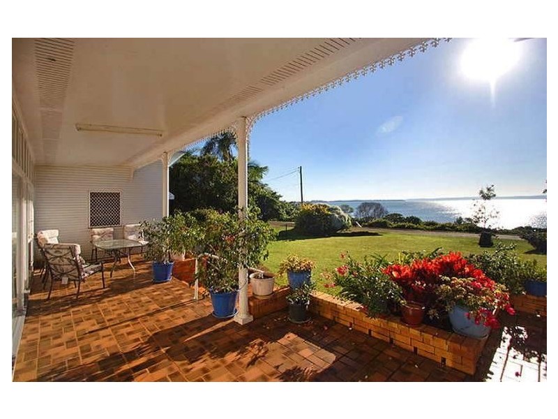 163 Esplanade, Redland Bay QLD 4165