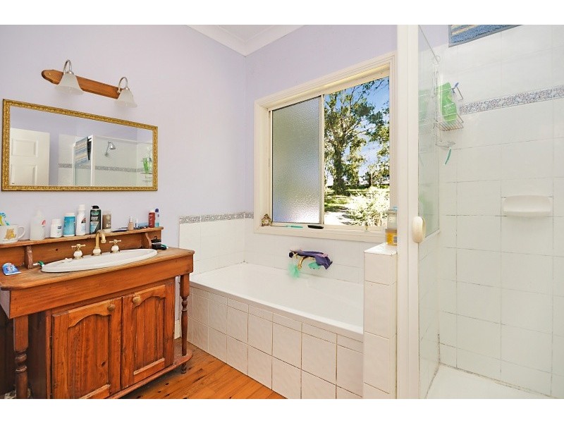 40 Springacre Road, Thornlands QLD 4164