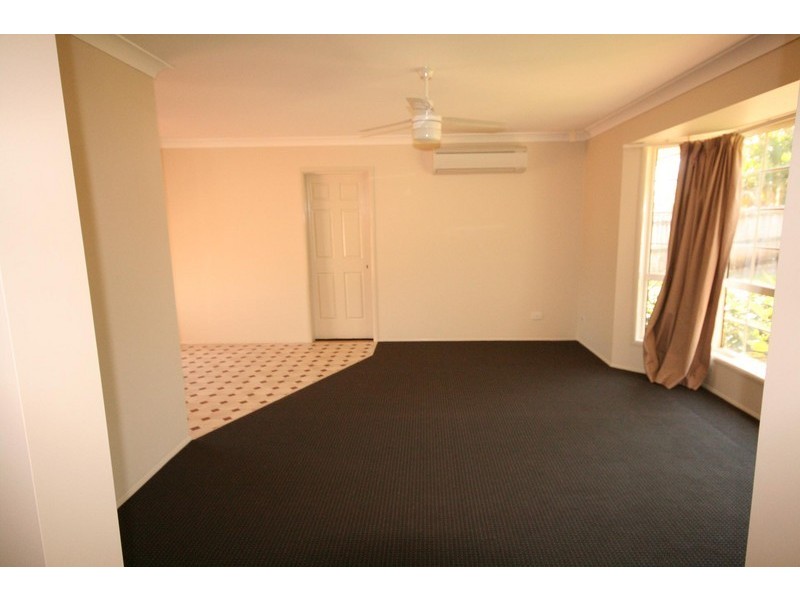 3 Westburn Court, Redland Bay QLD 4165