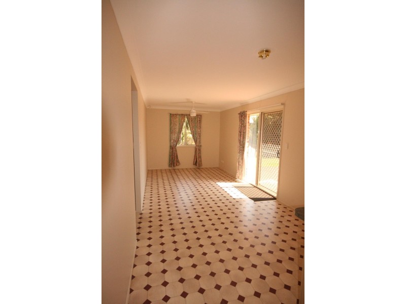 3 Westburn Court, Redland Bay QLD 4165