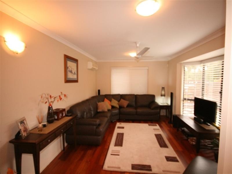 3 Potts Place, Redland Bay QLD 4165