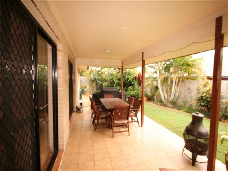 3 Potts Place, Redland Bay QLD 4165