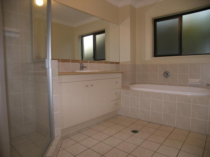 20 The Rampart, Redland Bay QLD 4165