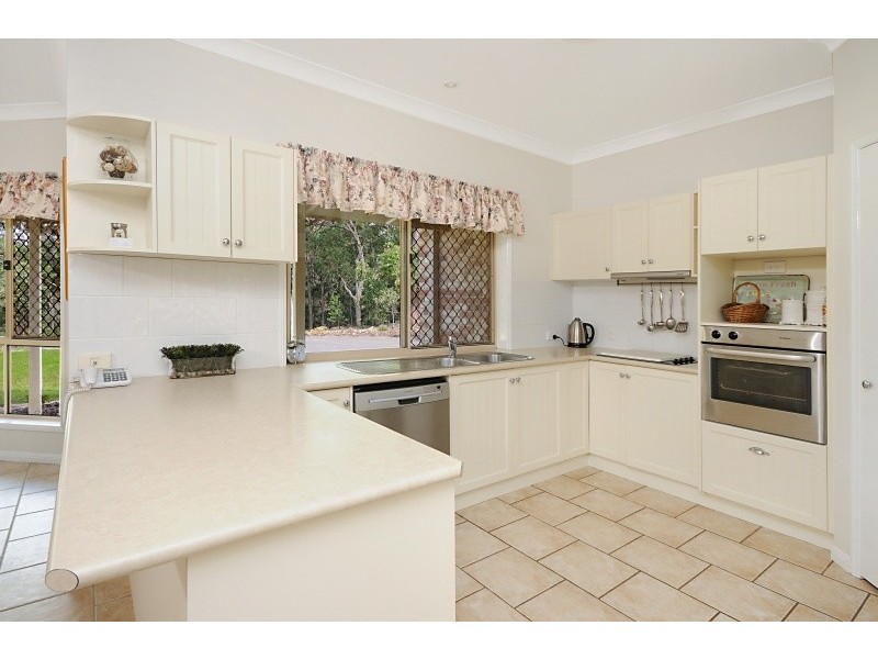 72 Mt View Road, Mount Cotton QLD 4165