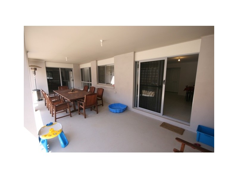 4 Forrest Street, Redland Bay QLD 4165