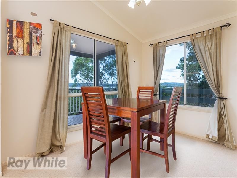 9 Lovell Parade, Lamb Island QLD 4184