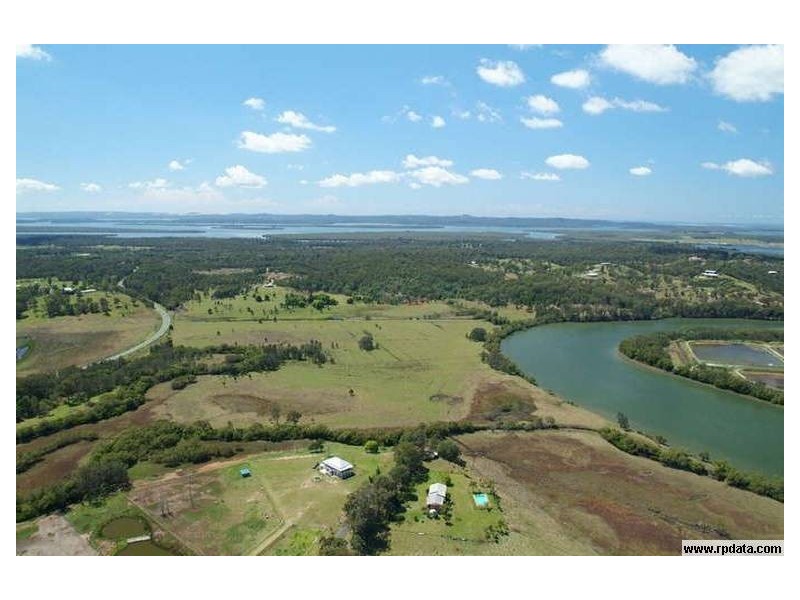 47 Rocky Passage Road, Redland Bay QLD 4165