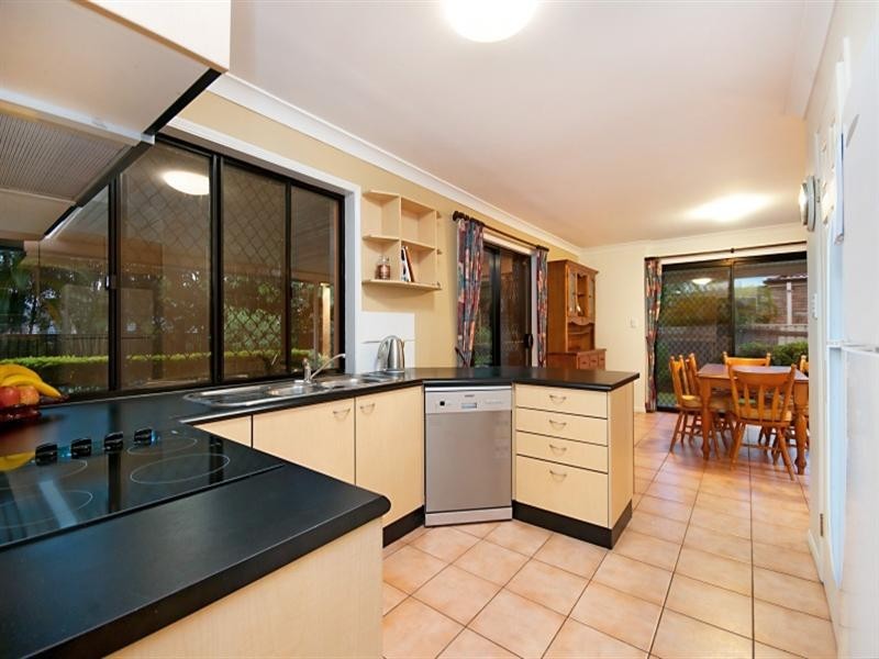 12 Mathison Court, Redland Bay QLD 4165