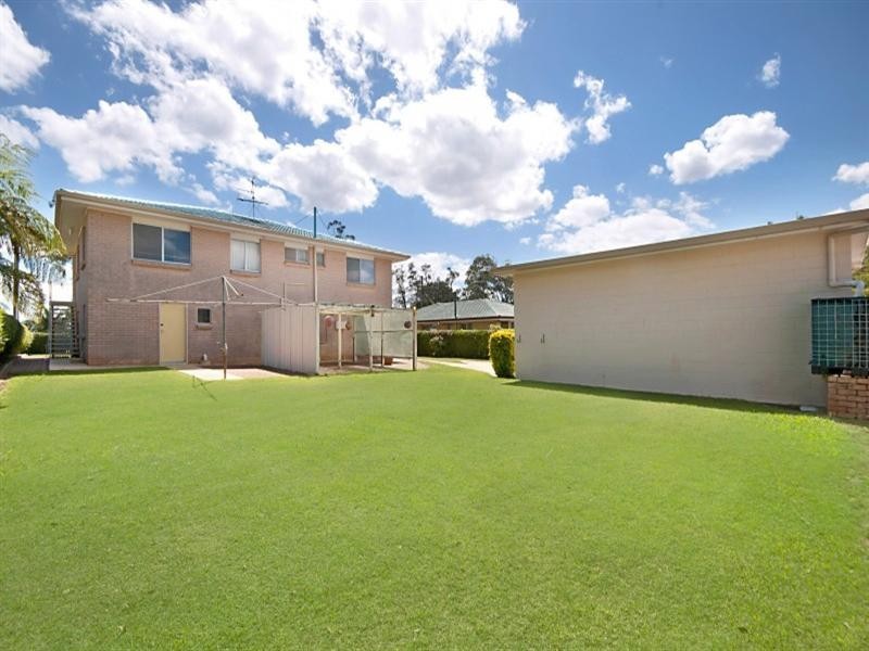 73-75 Torquay Road, Redland Bay QLD 4165