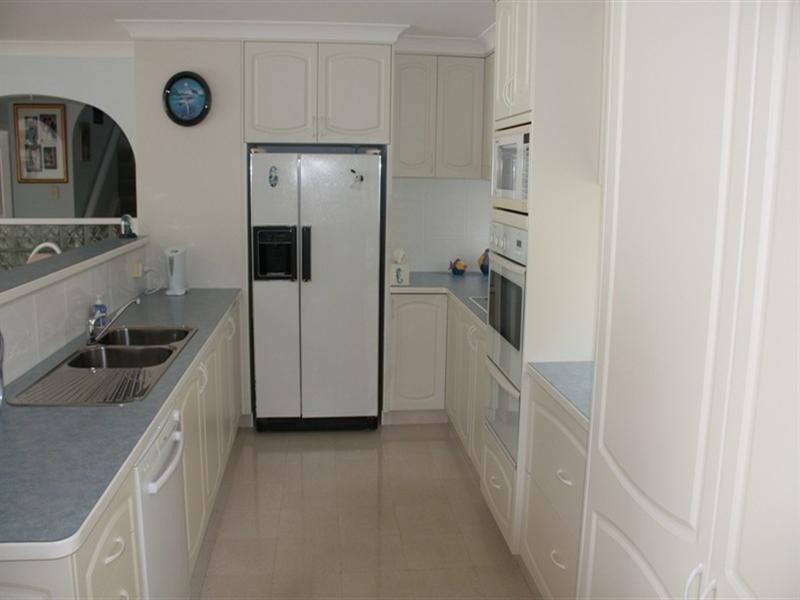 115 Beelong Street, Macleay Island QLD 4184