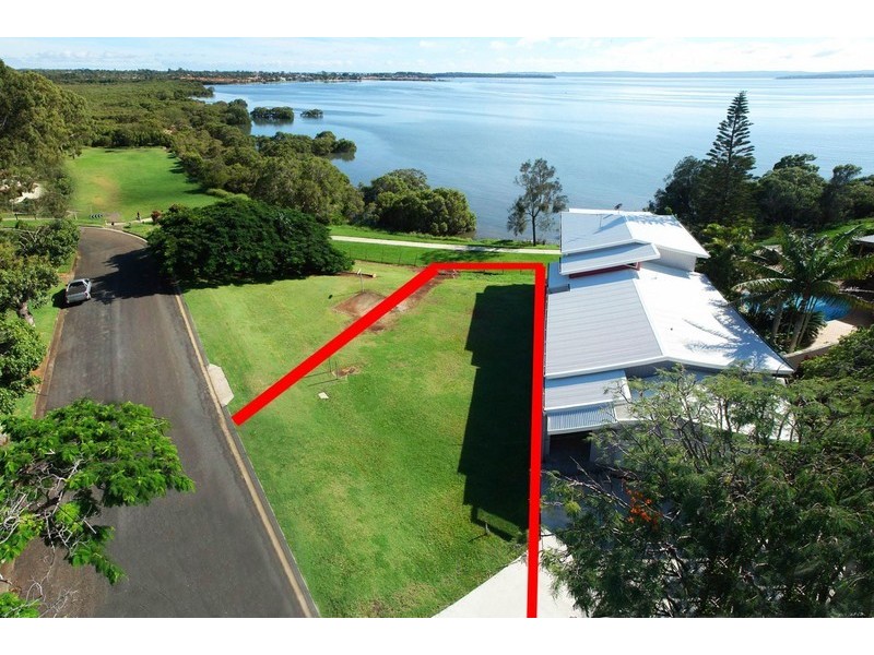 10 Broadwater Terrace, Redland Bay QLD 4165
