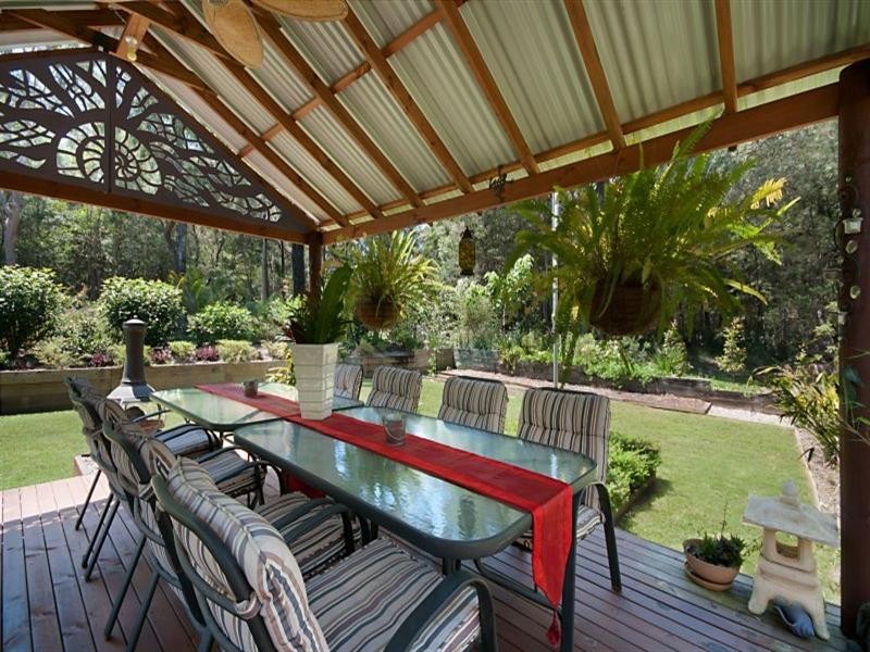 2 President Terrace, Macleay Island QLD 4184
