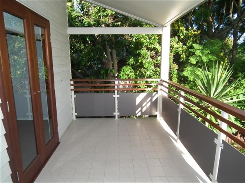 27 Peel Street, Redland Bay QLD 4165