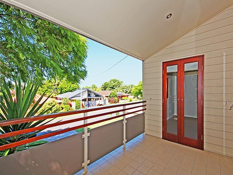 27 Peel Street, Redland Bay QLD 4165