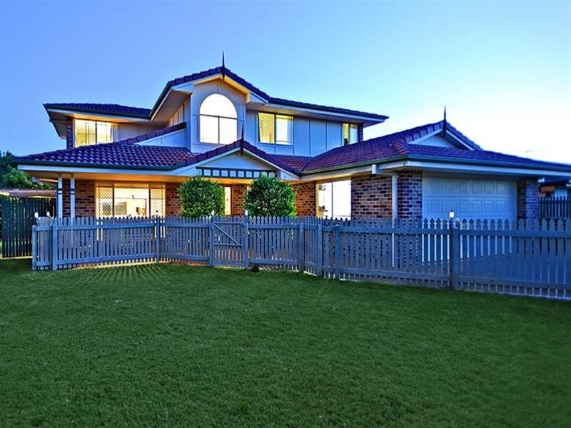 19 Bangalow Street, Victoria Point QLD 4165