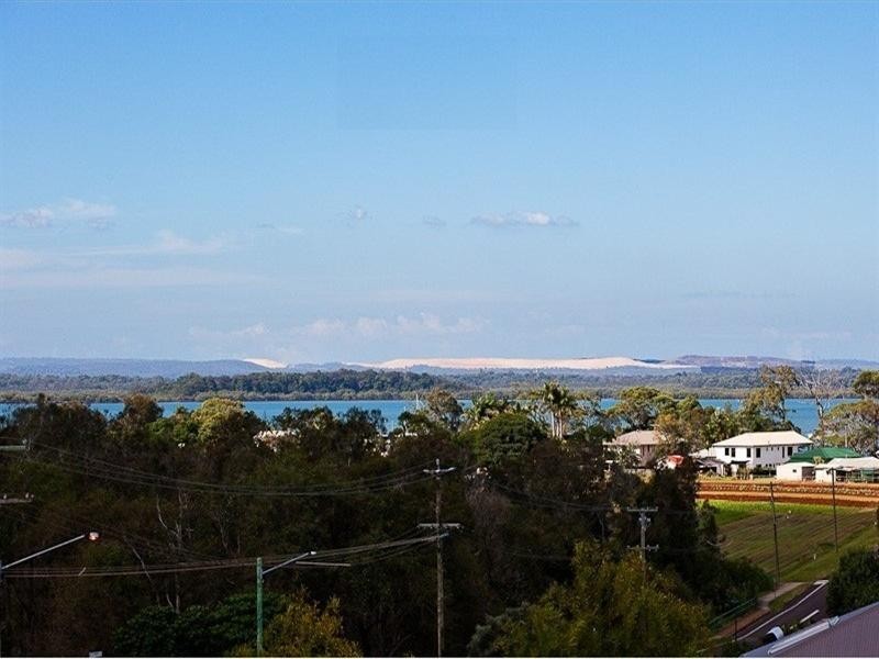 99 Habitat Drive, Redland Bay QLD 4165