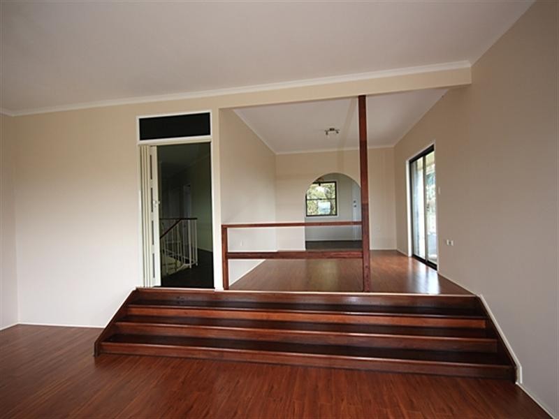 207 Rocky Passage Road, Redland Bay QLD 4165