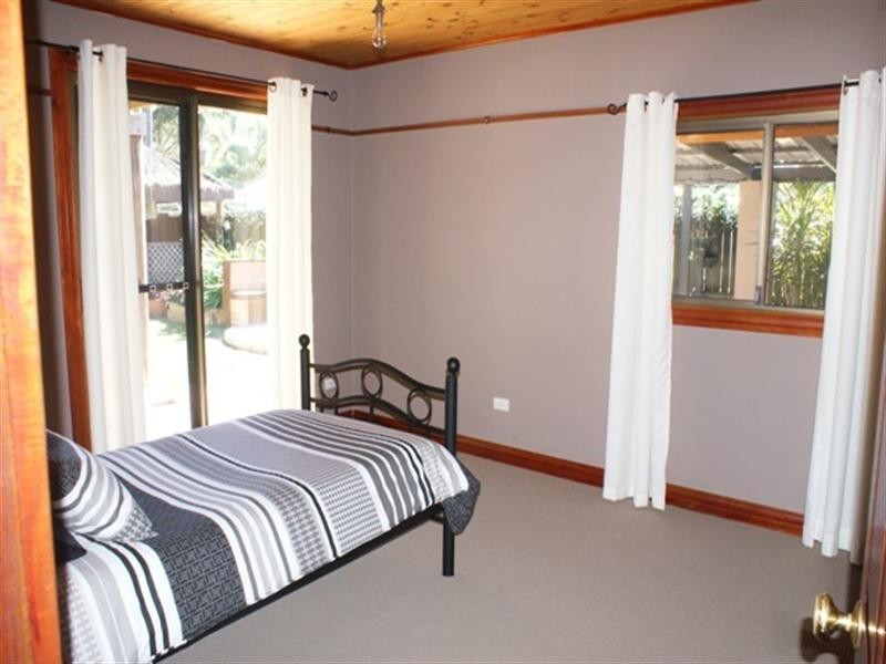 221 Main Street, Redland Bay QLD 4165