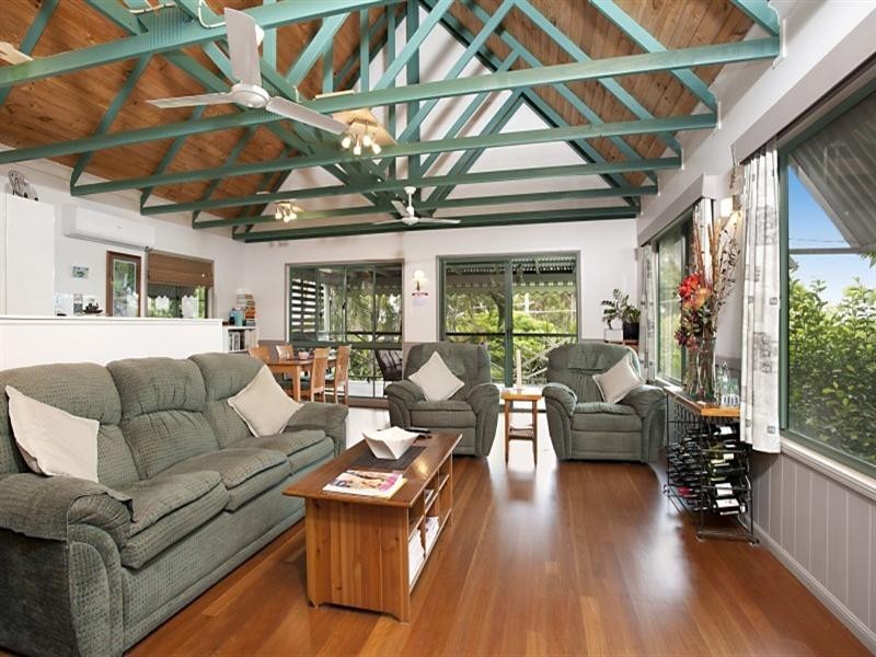 114 Channel Street, Russell Island QLD 4184