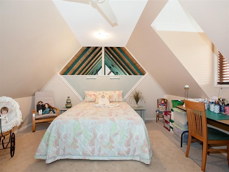 114 Channel Street, Russell Island QLD 4184