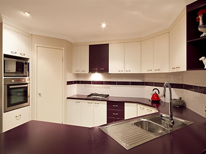 48 Spinnaker Circuit, Redland Bay QLD 4165