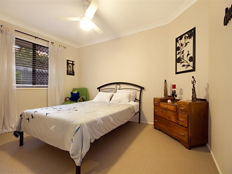 48 Spinnaker Circuit, Redland Bay QLD 4165