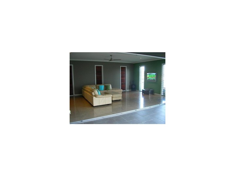 60 Denham Boulevard, Redland Bay QLD 4165