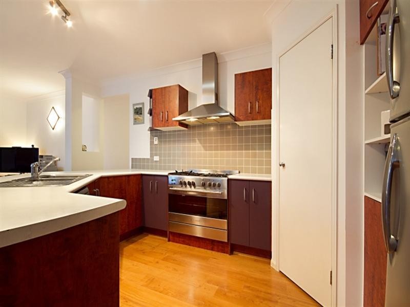 31 Kimbolton Drive, Redland Bay QLD 4165