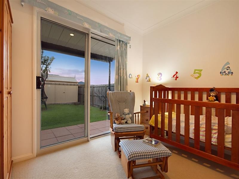 31 Kimbolton Drive, Redland Bay QLD 4165