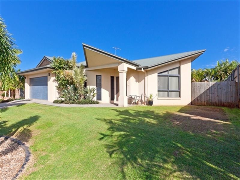 12 Butler Place, Redland Bay QLD 4165