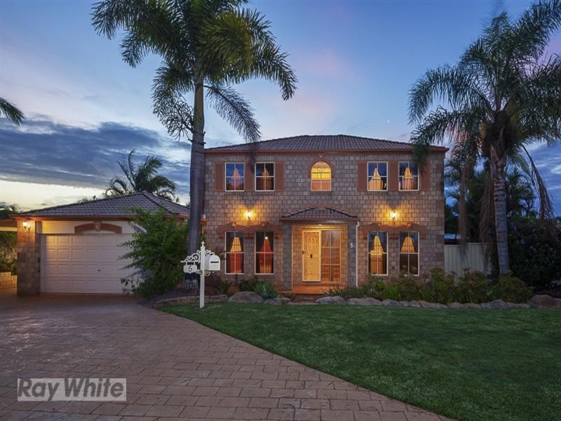 5 Bartlett Terrace, Redland Bay QLD 4165