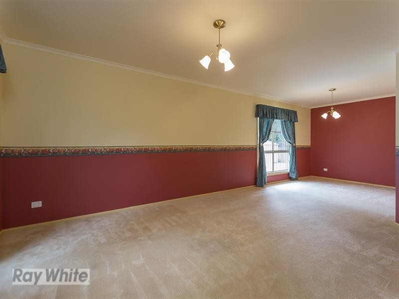 5 Bartlett Terrace, Redland Bay QLD 4165