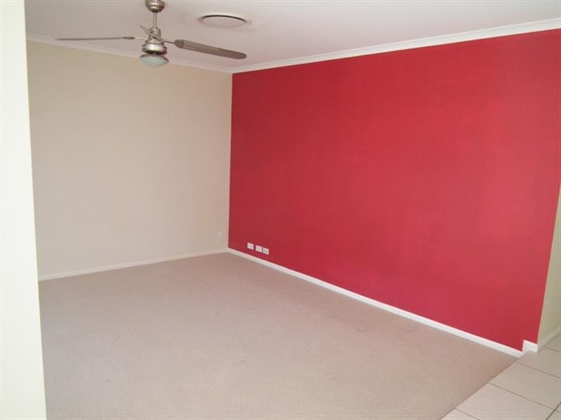 5 Kimbolton Drive, Redland Bay QLD 4165