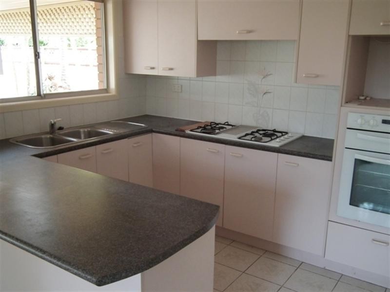 5 Rusbrook Street, Redland Bay QLD 4165