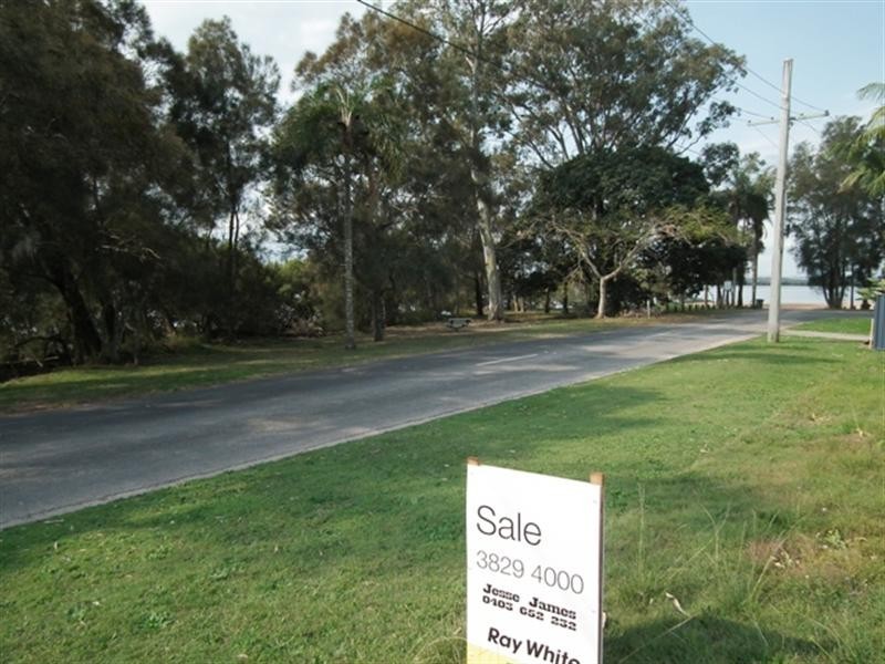 85 Torquay Road, Redland Bay QLD 4165