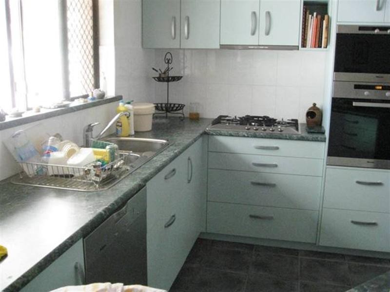 2 Banksia Street, Redland Bay QLD 4165