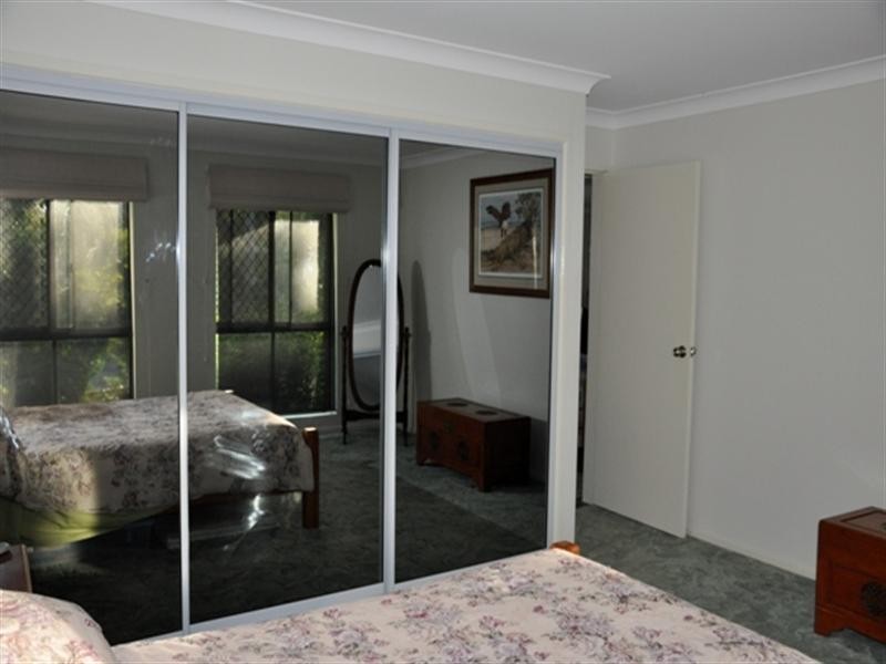 2 Banksia Street, Redland Bay QLD 4165