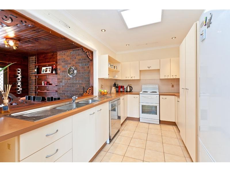 6 Albicore Drive, Thornlands QLD 4164