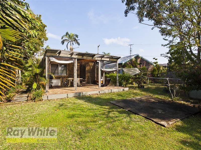 10 Oakland Avenue, Redland Bay QLD 4165